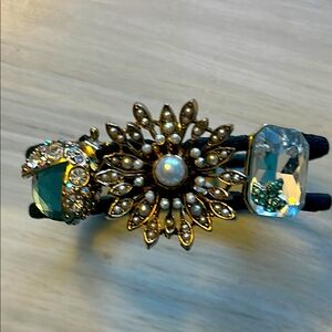 Betsey Johnson Gold and Blue Crystal Bracelet